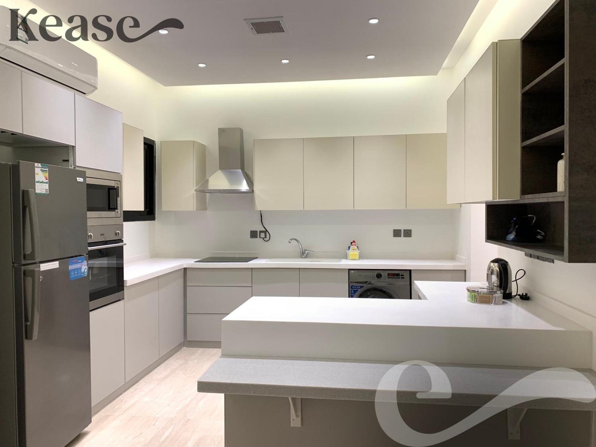 Kease Irqah B-12 Elegance Xz95 Apartment *